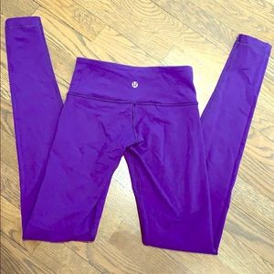 ⚡️LULULEMON WUNDER-UNDERS!!⚡️Sz 4